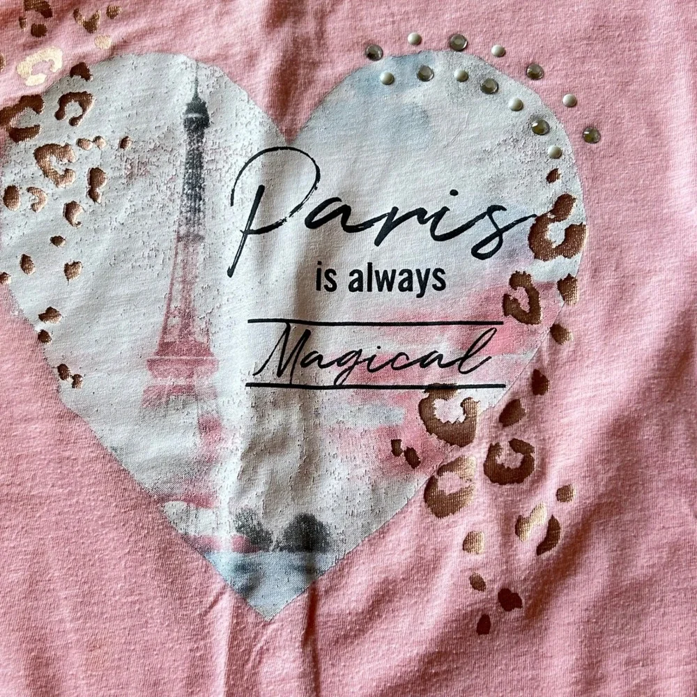Justice Girls Paris Heart Graphic Top Size 10 and Leopard Leggings Size 10/12Set